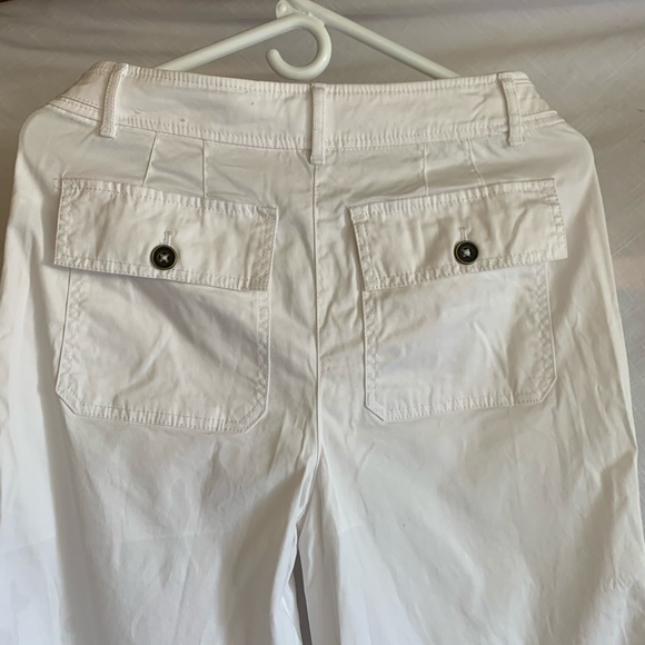 Cute wide leg cropped white summer pants size 8 - Picture 3 of 4